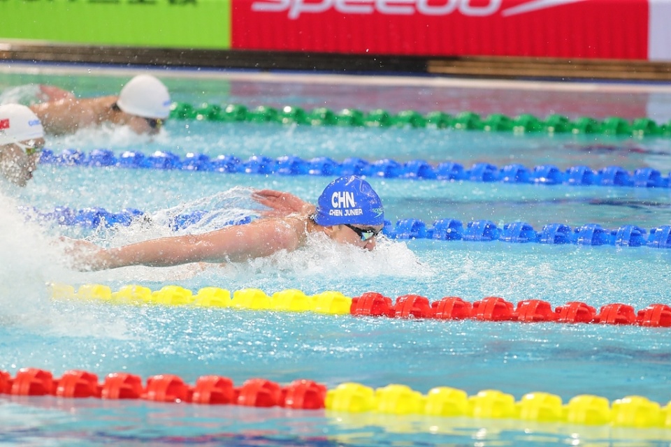 作为游泳基, 中国游泳选 作为游泳基, 中国游泳选
